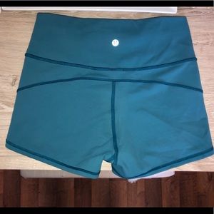 PERFECT condition Lululemon blue Everlux